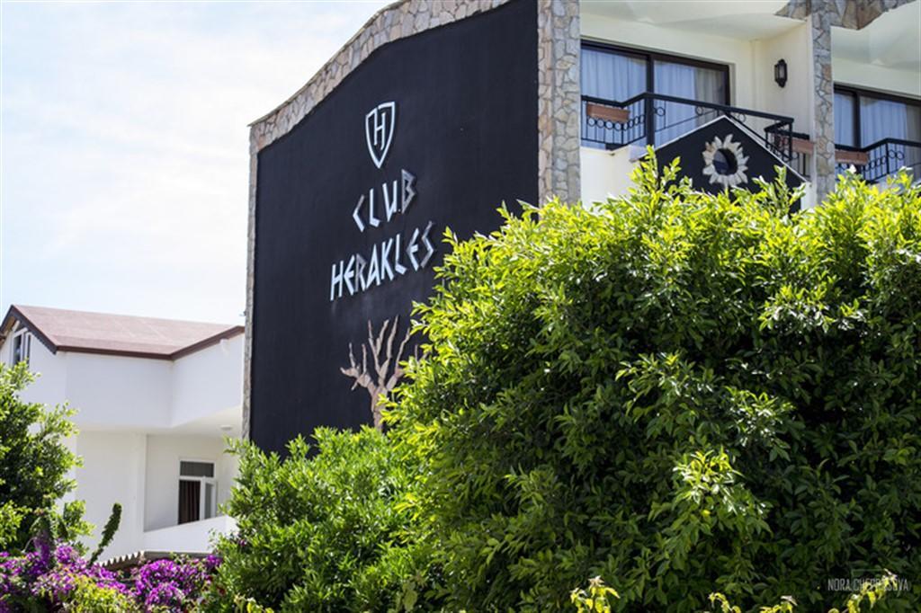 Club Herakles Hotel كمر المظهر الخارجي الصورة